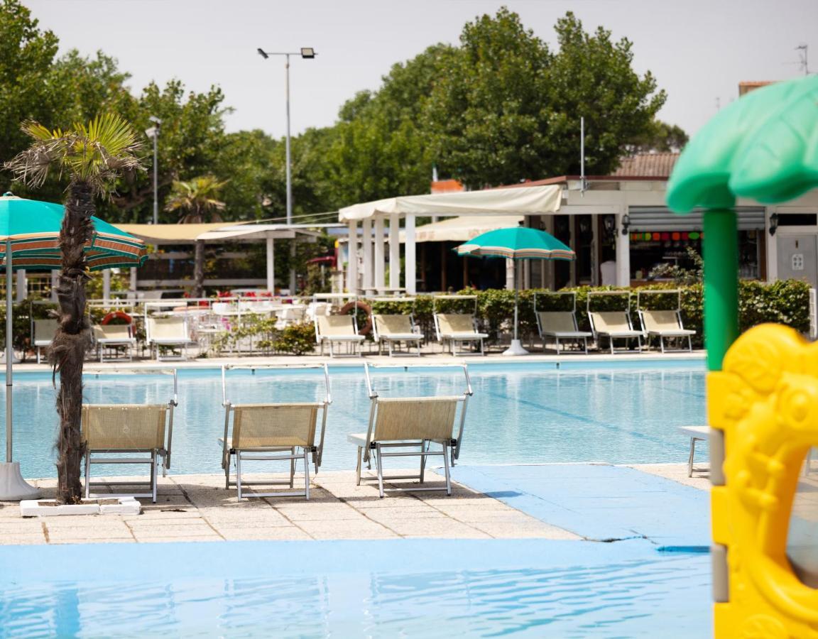 Camping Classe Village Lido di Dante Exterior foto